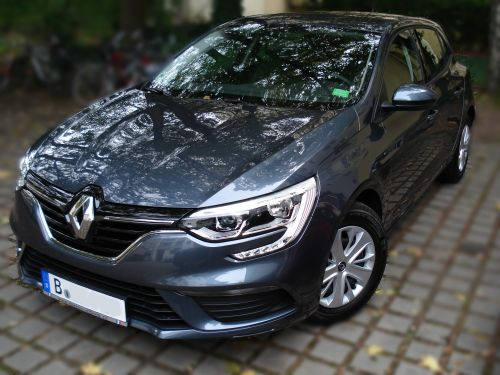SK-Rent: Berlins günstige Autovermietung für Renault Megane
